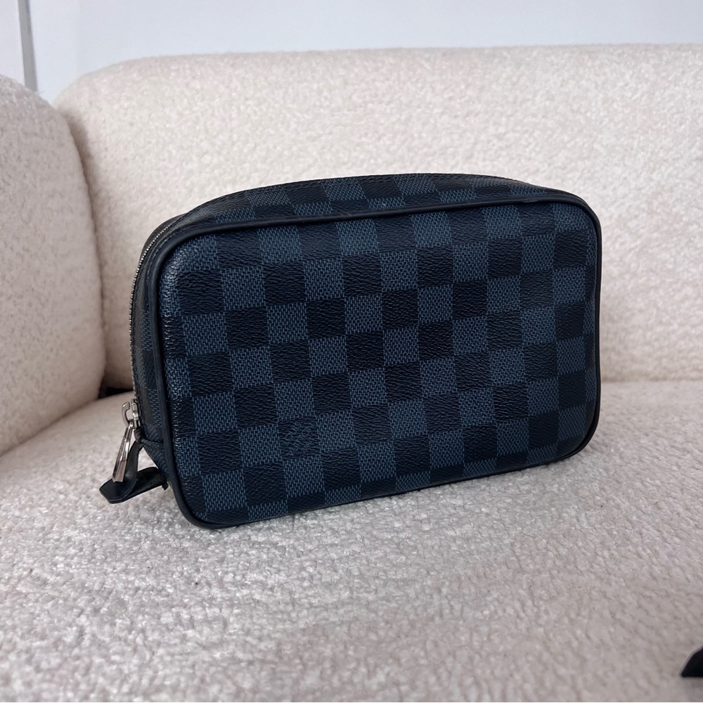 LOUIS VUITTON Cobalt Damier Toiletry Pouch PM *RARE*